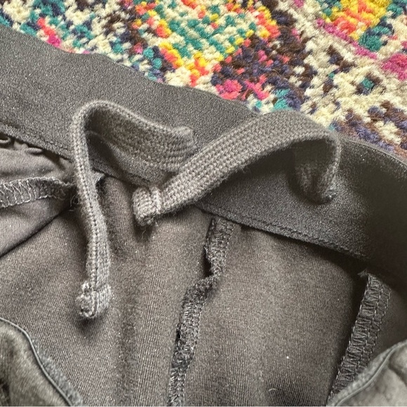 Everlane The Dream Pant Pintuck Pull On Pants Tapered Black Womens Small - Picture 6 of 11